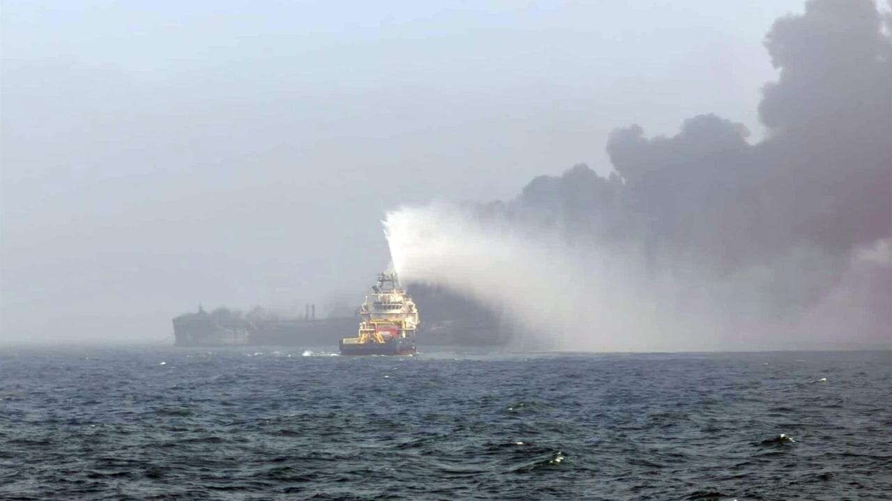 El mar del Norte se tiñe de negro tras el accidente de un petrolero con combustible para el Ejército de EE UU