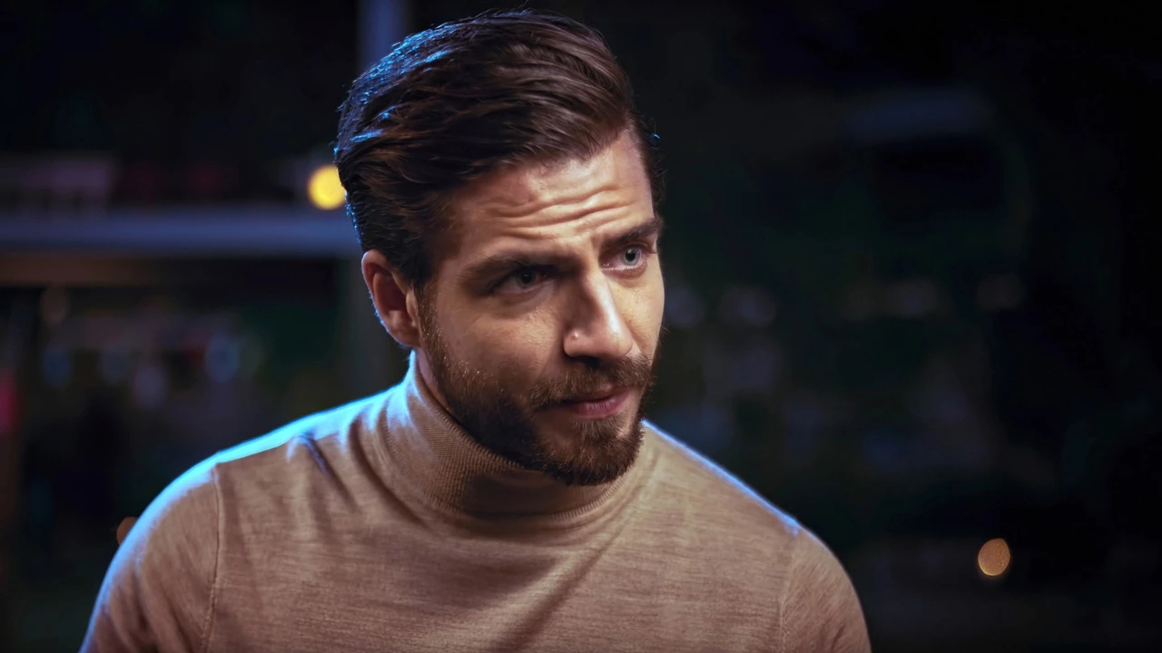 Maxi Iglesias confiesa el suceso paranormal con su padre fallecido