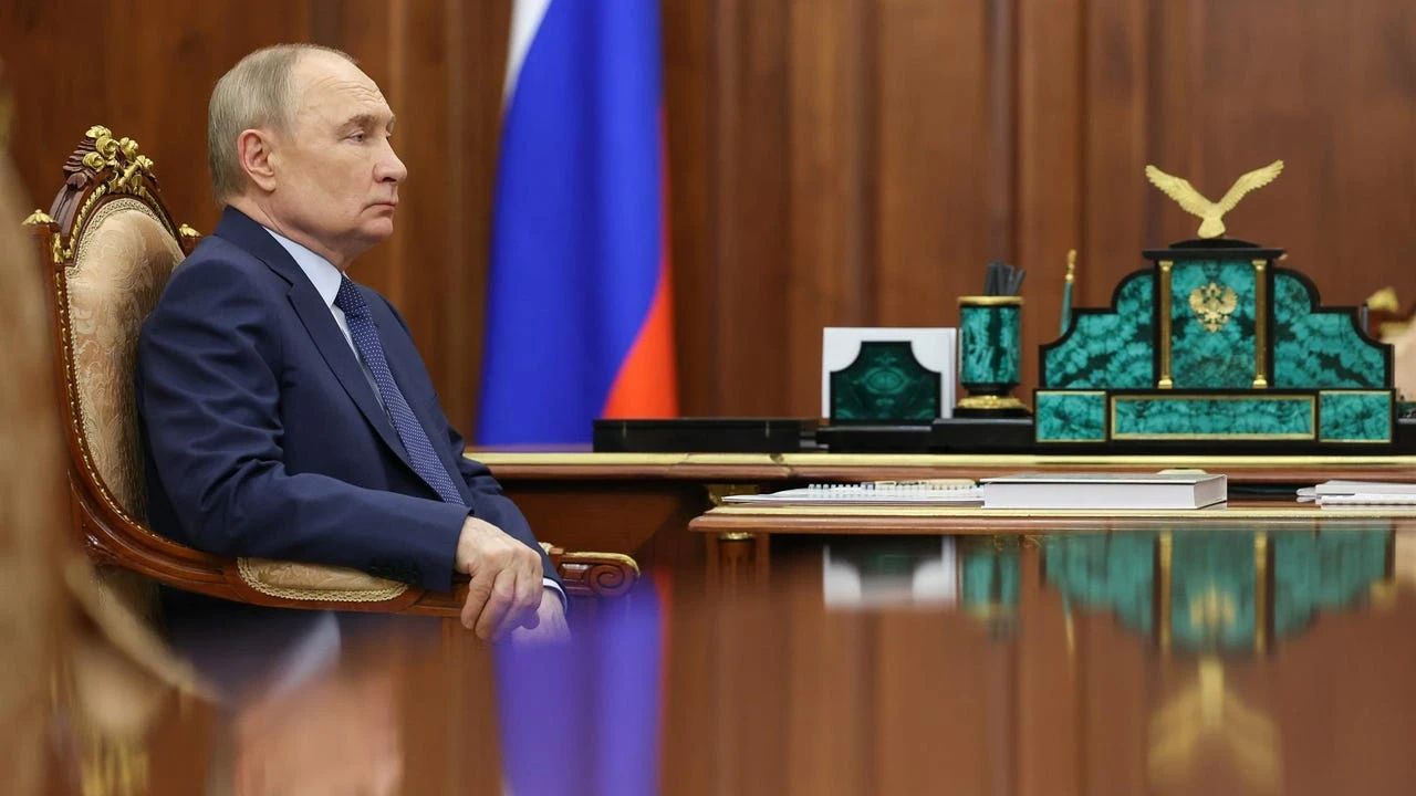 Putin se venga del ataque a la flota rusa de guerra con una ofensiva en Cherníguiv que deja 5 muertos
