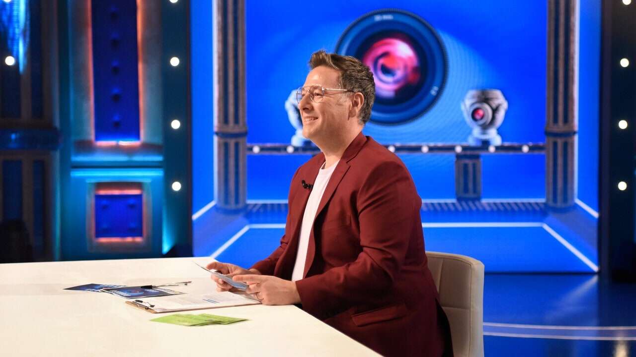 Telecinco se rinde con Carlos Latre tras el fiasco de 