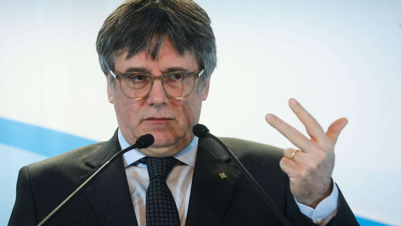 Puigdemont, desatado contra el Gobierno por ómnibus: 