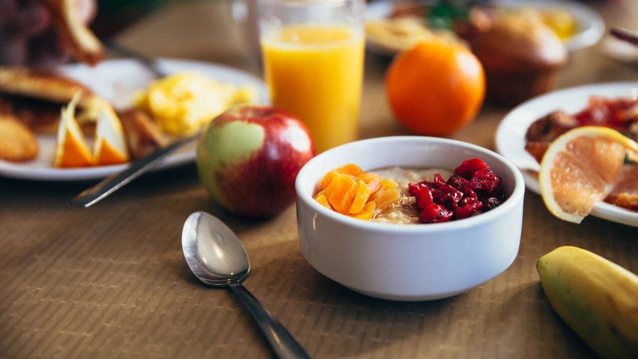 Esto es lo que le pasará a tu estómago si bebes zumo de naranja todos los días