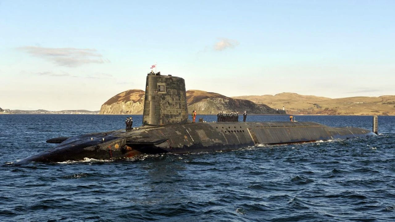 Es un submarino nuclear, pero es capaz de lanzar drones espía: Reino Unido enseña su mejor tecnología