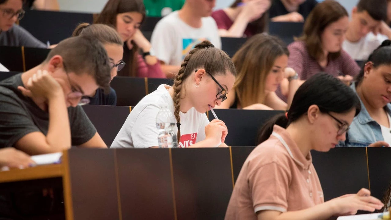 Polémica con los exámenes de Selectividad: en algunas comunidades puede ser más fácil que en otras