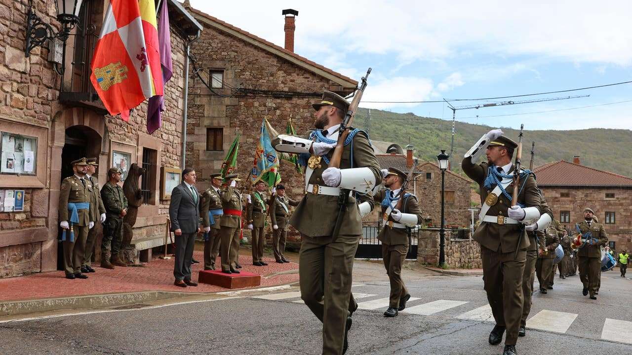 Estas son las pensiones que cobran los militares jubilados del ejercito español