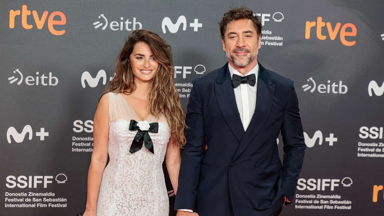 De Penélope Cruz o Javier Bardem a Yolanda Díaz: los looks de la alfombra roja inaugural del Festival de San Sebastián