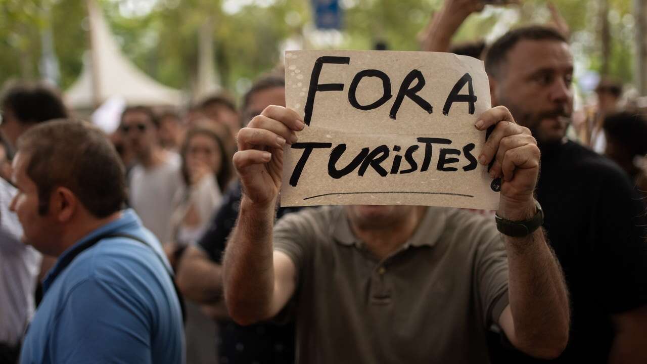 Gremio de Restauración ve minoritarias las manifestaciones contra el turismo en Barcelona