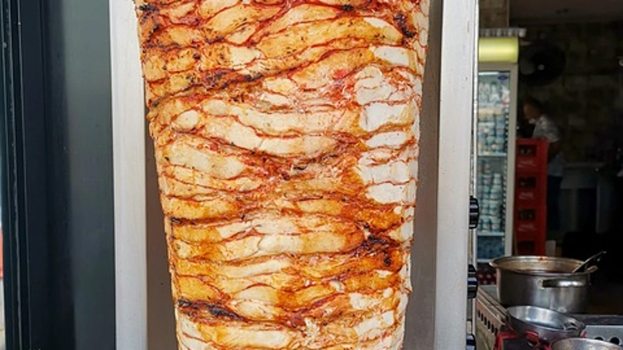 El kebab en peligro: una huelga en fábrica clave desata alarma en Alemania