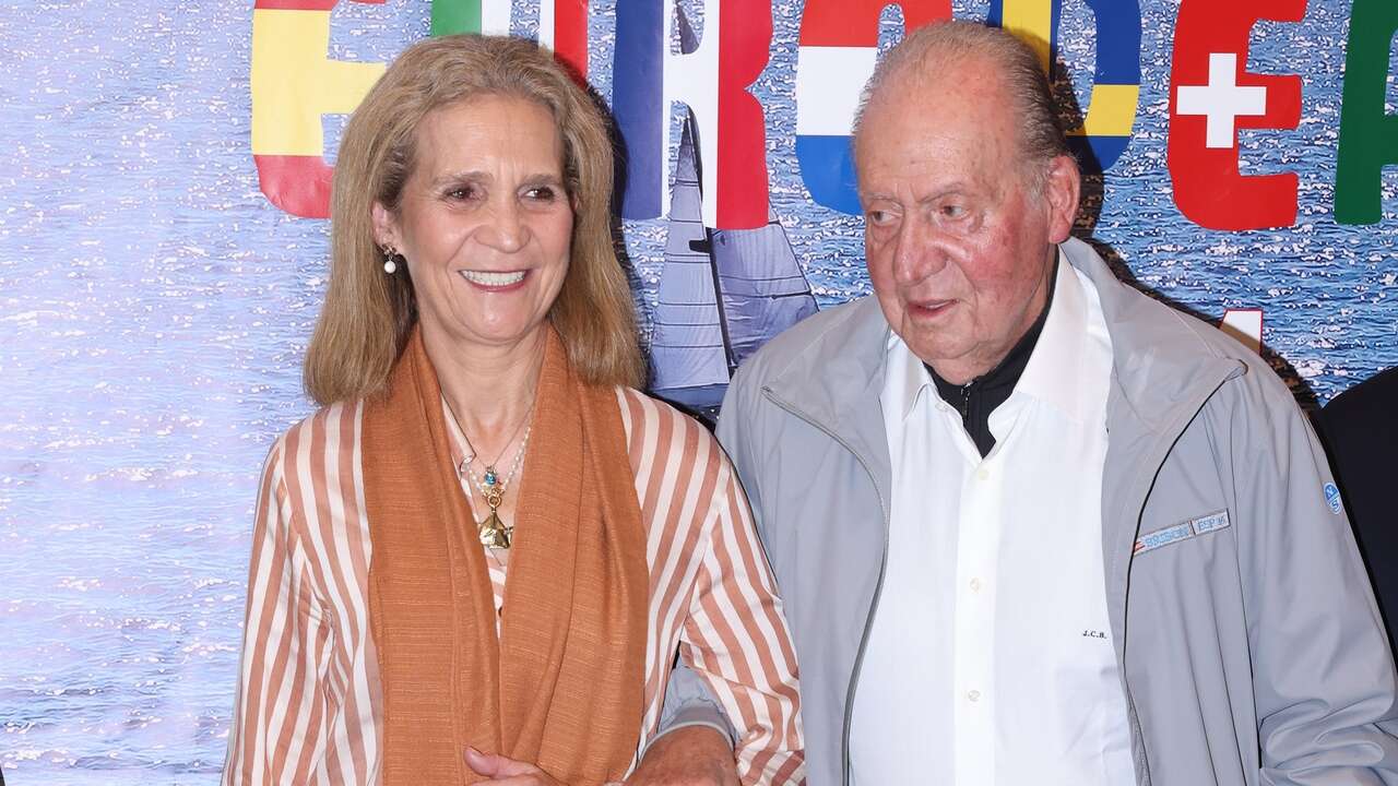 La Infanta Elena se va de cena con el Emérito con la camisa otoñal que podrás compartir con tu padre