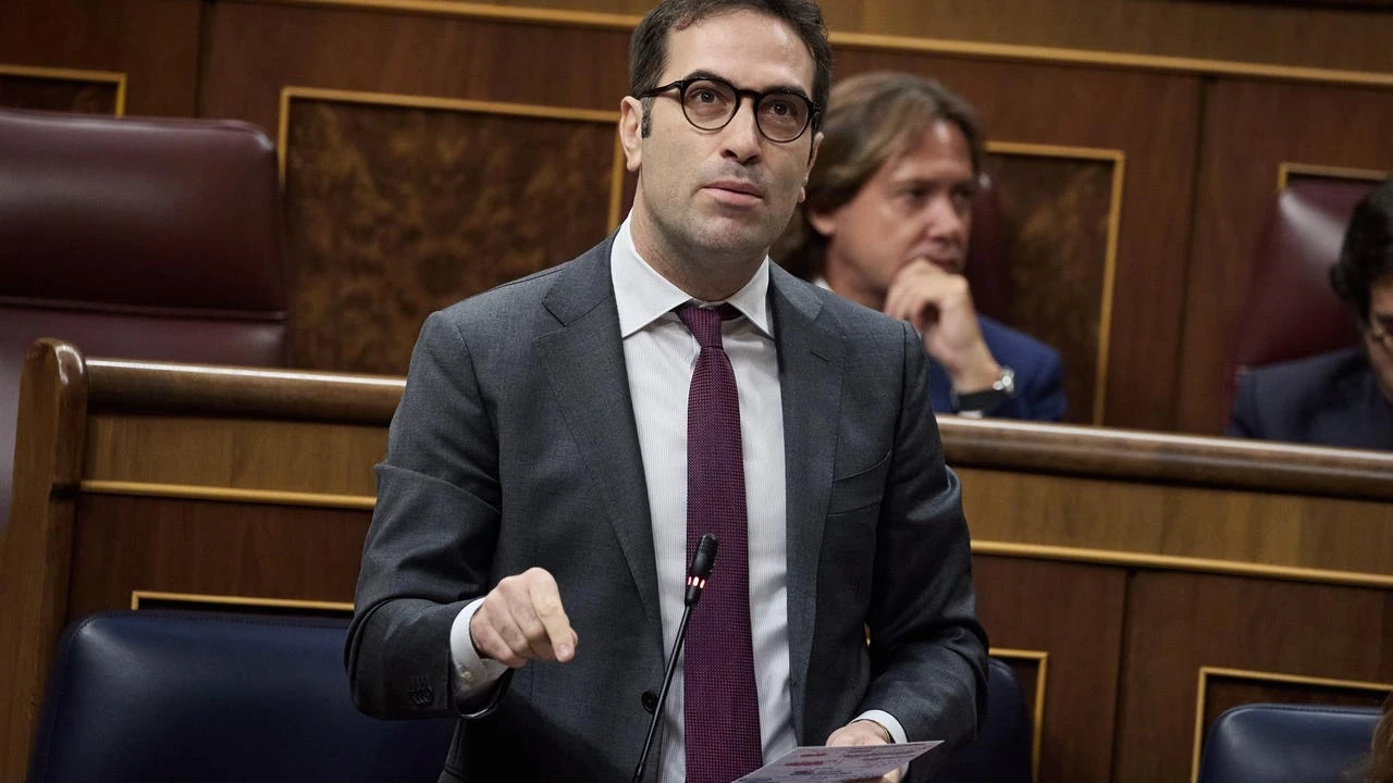La UE entrega a España 23.000 millones del quinto pago de fondos europeos pero retiene otros 1.000 por incumplimientos del Gobierno