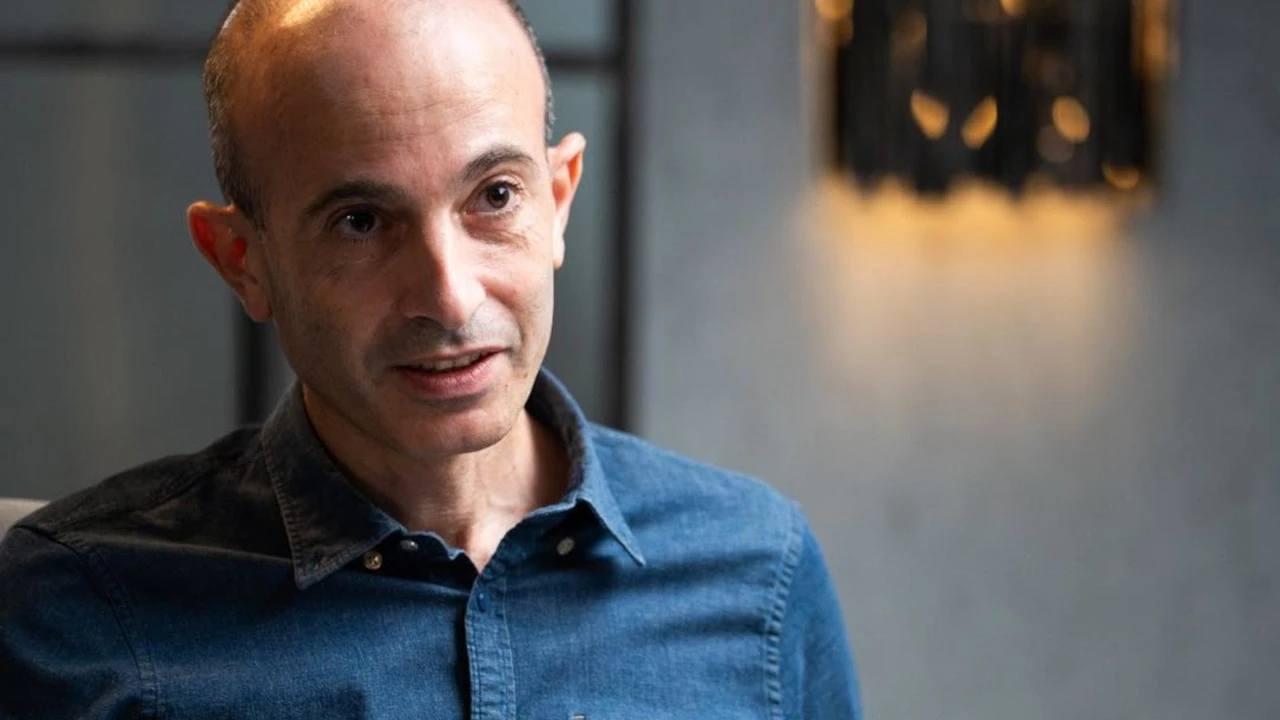 Yuval Noah Harari, visionario, tecnólogo e historiador, ataca al Bitcoin: 