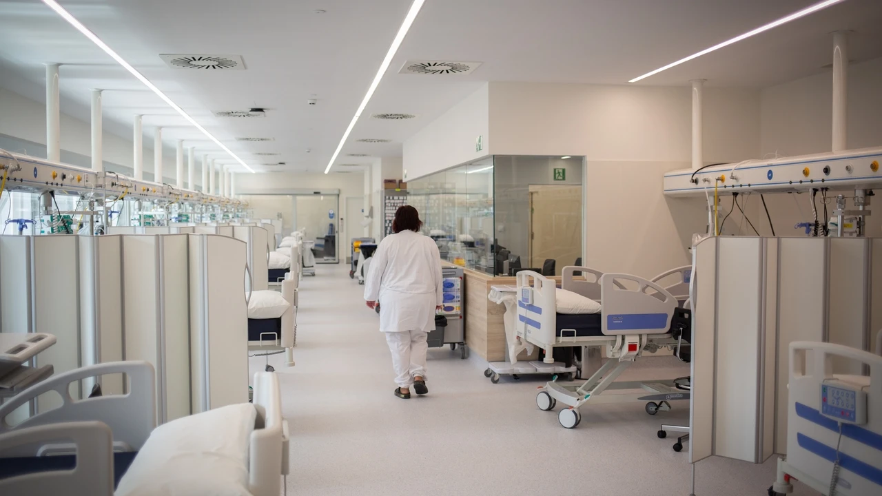 Fuga de talento sanitario: estas son las razones por las que miles de enfermeras buscan salir de España