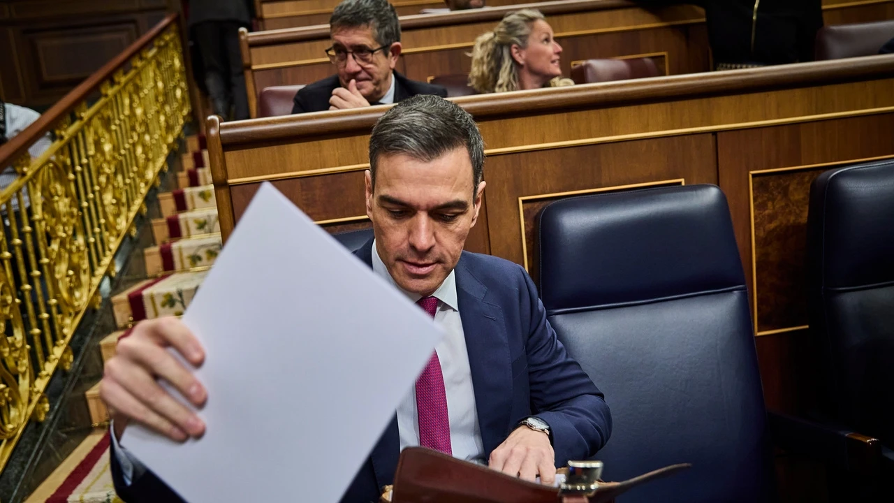 Sánchez trata de aislarse del 