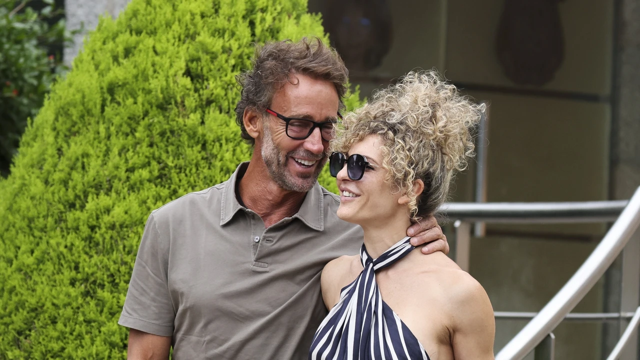 La visita de Sheila Casas y Álvaro Muñoz Escassi a una notaría tras la final de 
