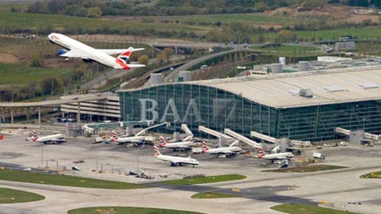 Ferrovial completa la venta del 19,75% del aeropuerto londinense de Heathrow por 2.000 millones de euros