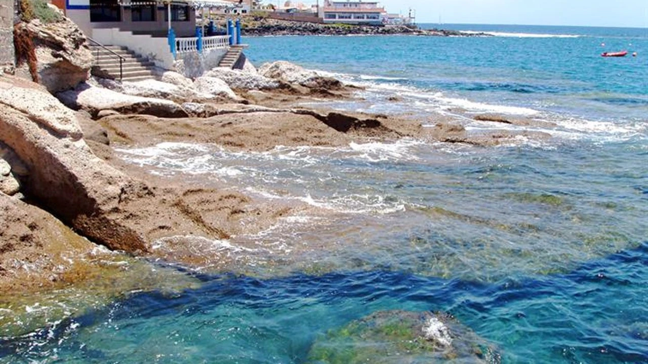 Dónde pasa sus vacaciones Vicente Vallés: el pueblo costero que se ha convertido en su refugio