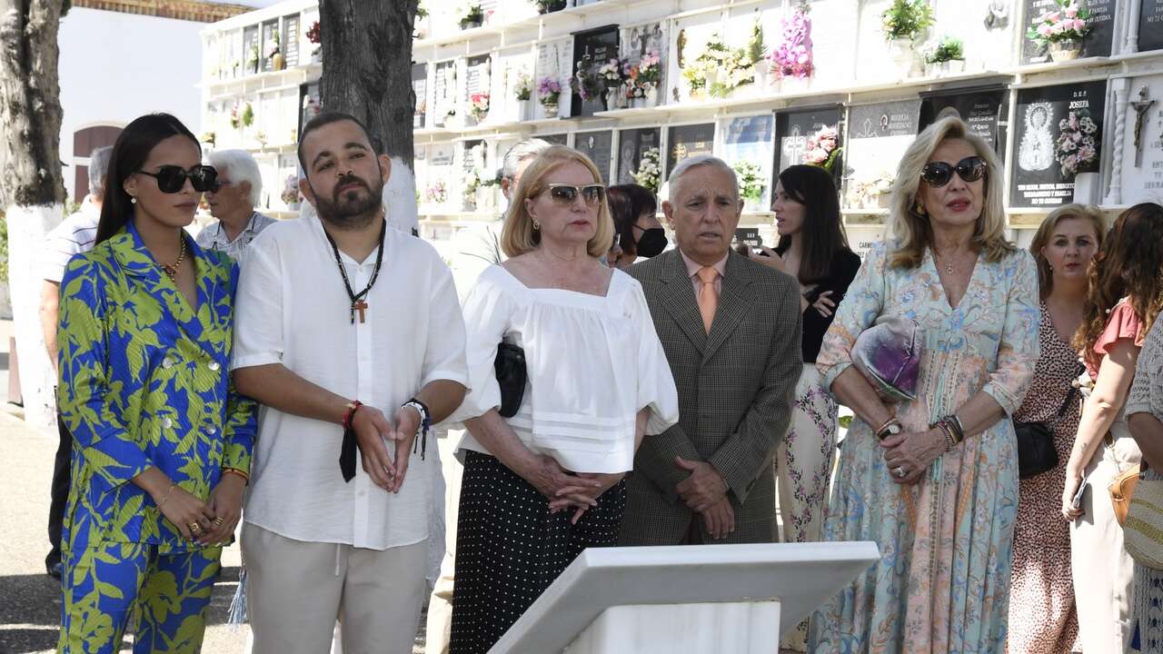 De Gloria Camila a Rosa Benito: el clan Mohedano llora la muerte de José Antonio, el primo de Rocío Jurado