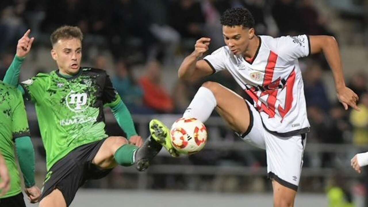 Así fue el primer gol del hijo de Eto'o en su debut con el Rayo Vallecano