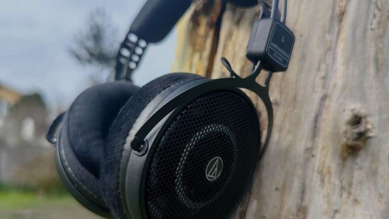 El gadget del sábado: ATH-R50x, los cascos con madera de estudio