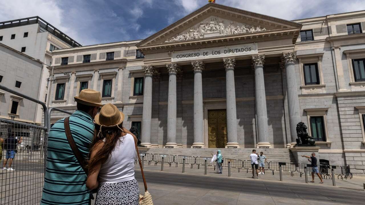 La era Sánchez en el Congreso: menos leyes y más gasto que nunca