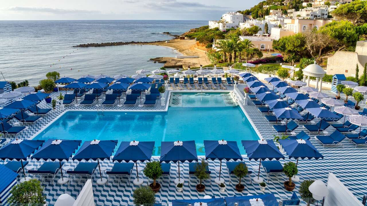 Mongibello Ibiza, la clave de la dolce vita es azul