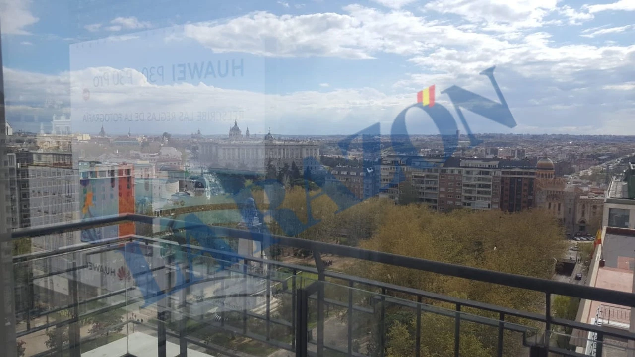 Jesica estuvo varios meses de okupa en el piso de lujo: 