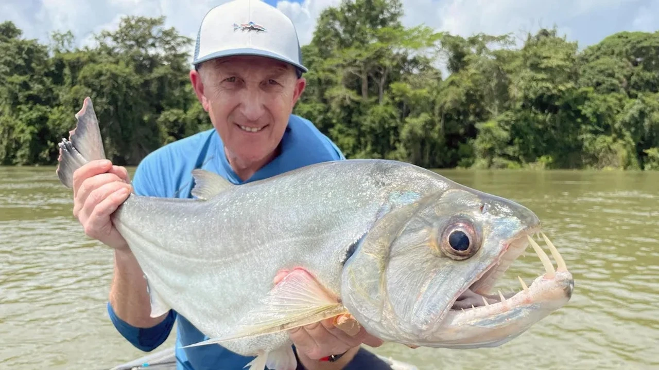 Kike Calleja vive un peculiar altercado mientras navega el Amazonas: 