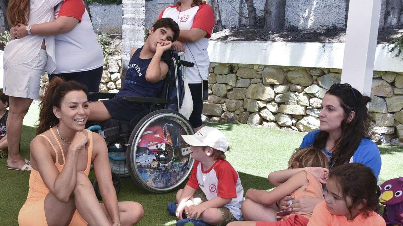 Eva Longoria: «Marbella se ha convertido en un hogar lleno de amistades y proyectos»