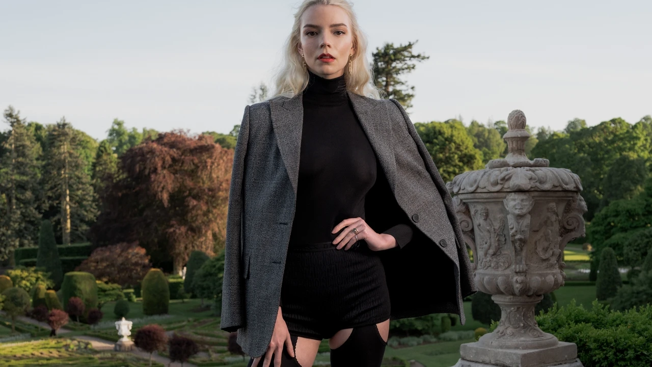 Dior tiñe de feminidad el tartán más clásico para presentar su colección Crucero 2025 en Escocia