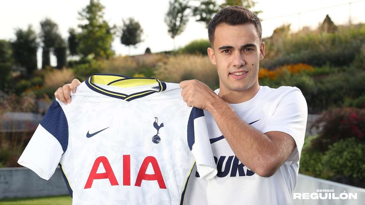 Reguilón aún puede salir del Tottenham y dos equipos se disputan su fichaje