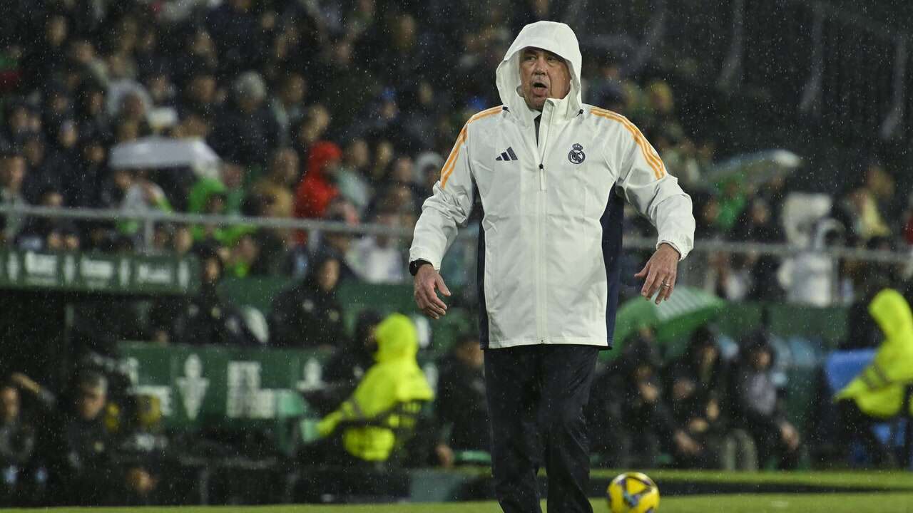 Ancelotti se enfada con sus jugadores tras caer con el Betis: 