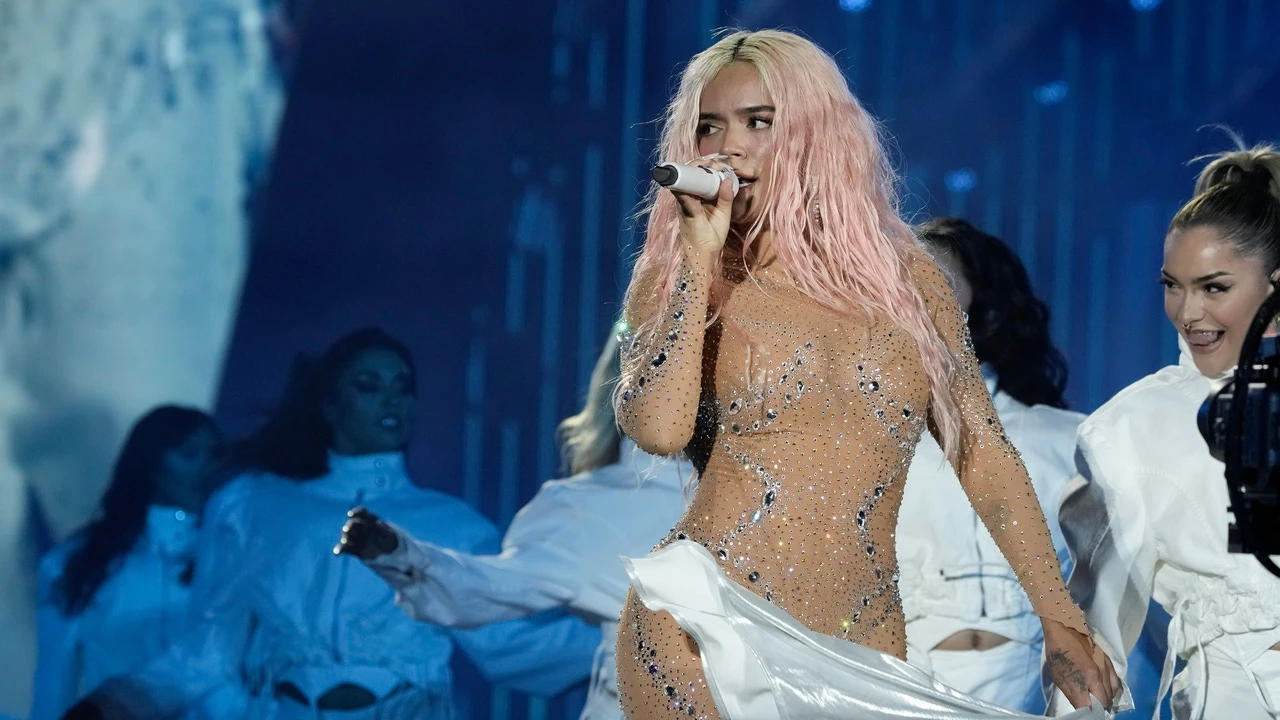 Todo los looks de Karol G que te van a servir de inspiración para triunfar en sus conciertos en Madrid
