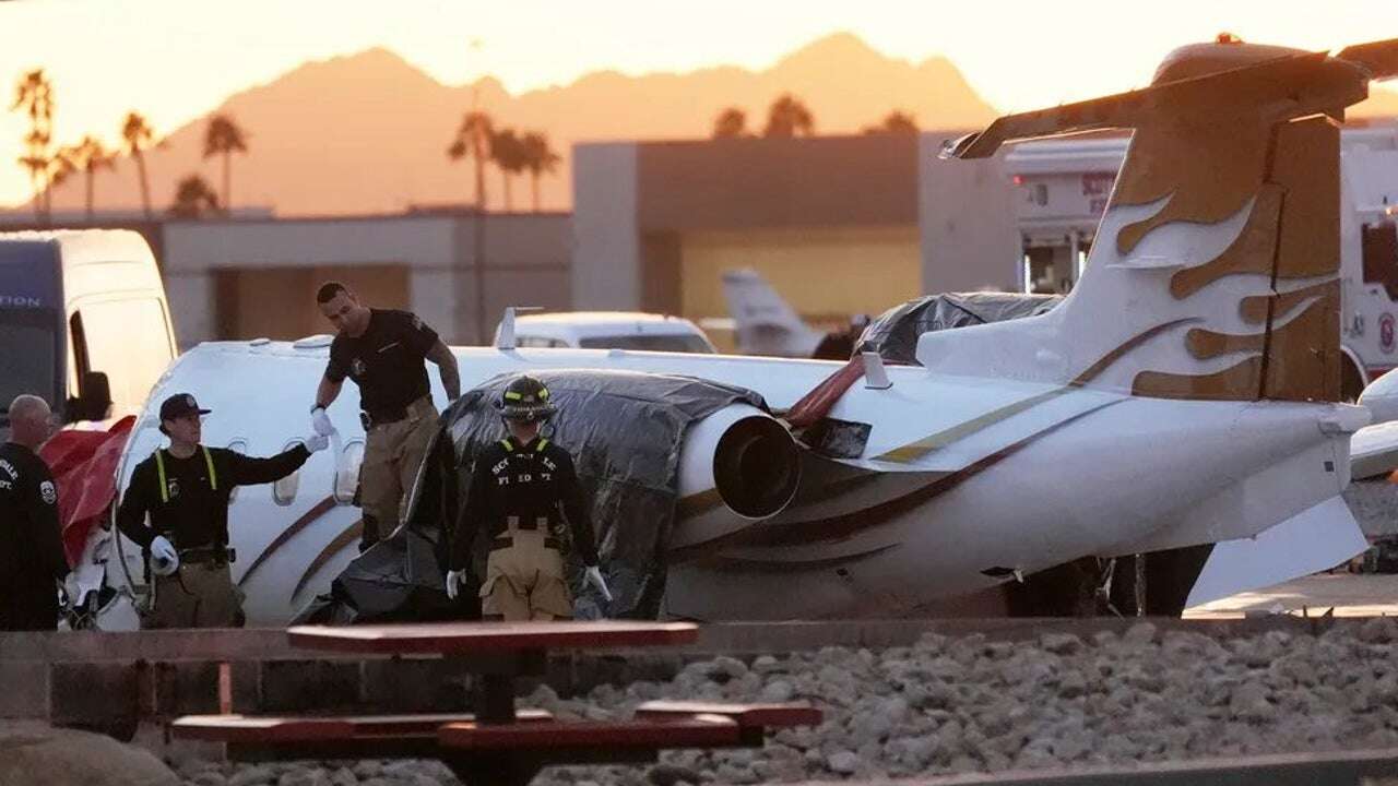 El avión privado del cantante de Mötley Crüe se estrella en Arizona