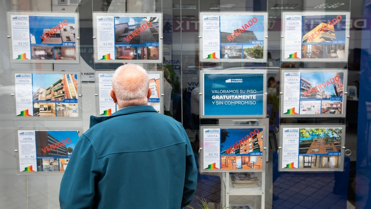 ¿Quién paga la comisión inmobiliaria del alquiler?