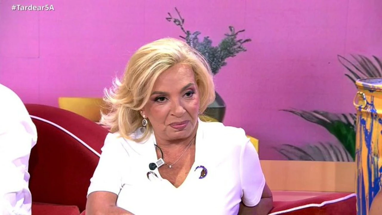 Carmen Borrego se enfada mucho en 'TardeAR' cuando cuestionan su currículum