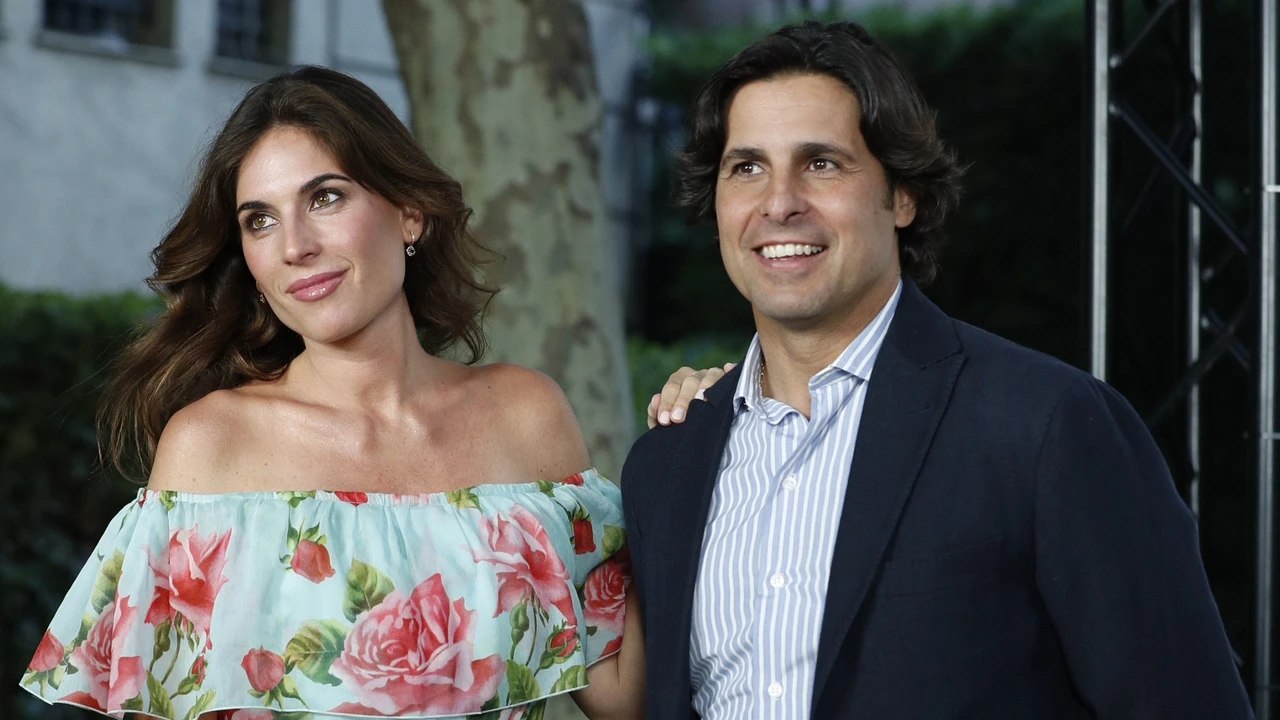 Primera foto del tercer hijo de Fran Rivera y Lourdes Montes: Sibi presume de sobrino