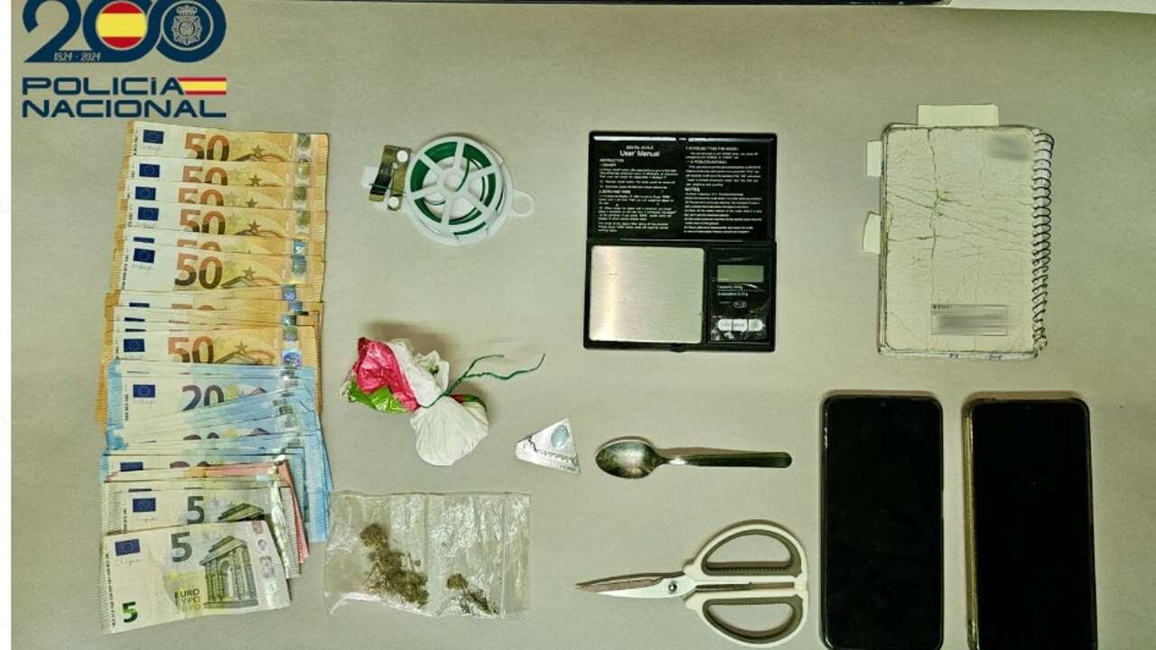 La Policía detiene en Mahón a un colombiano que distribuía cocaína