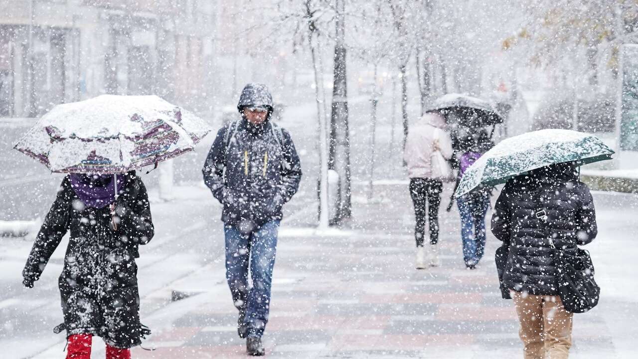 Adiós al otoño: España se prepara para un fuerte golpe de frío, lluvia y nieve