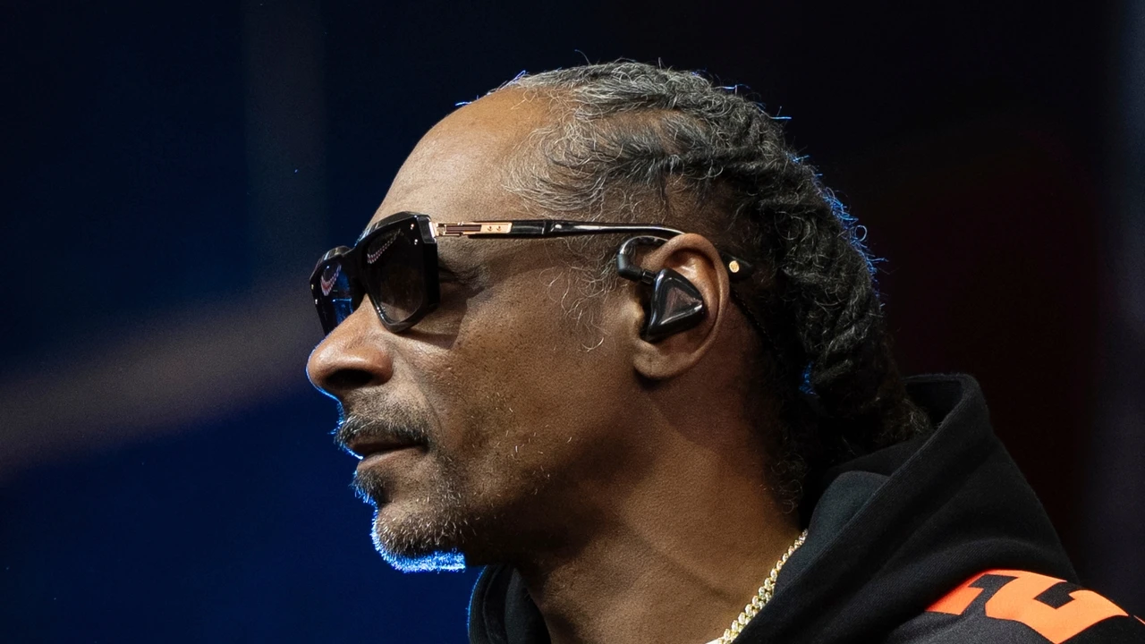 La estrella del rap Snoop Dogg se une a Luka Modric como copropietario del Swansea City y sacude el fútbol británico