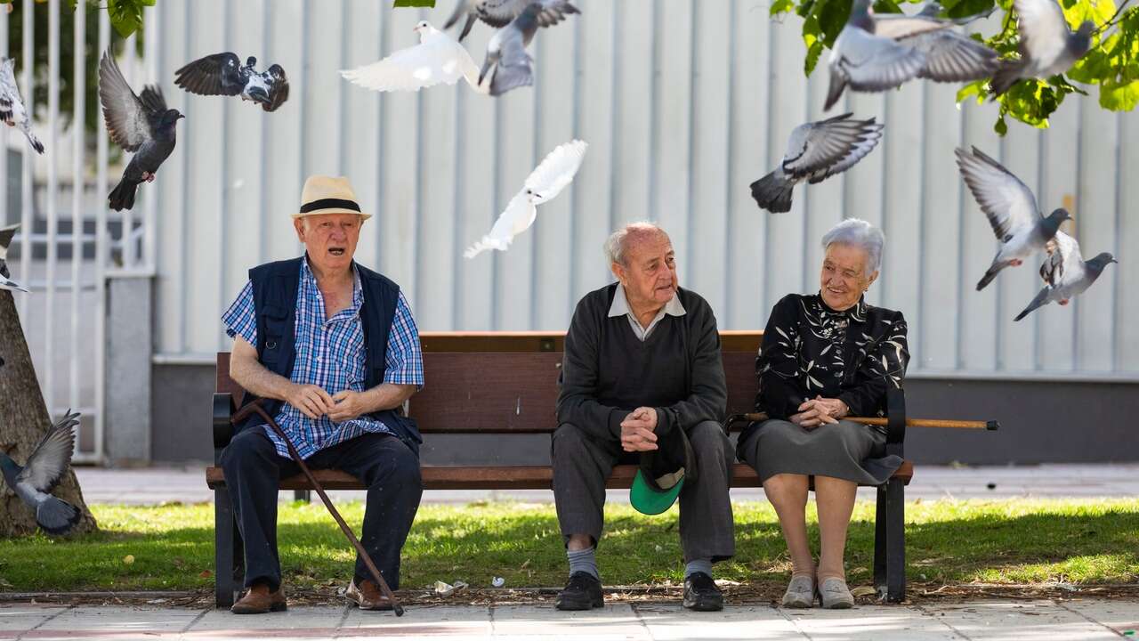 Cuánto me quitan de la pensión en 2025 si me jubilo a los 63 años