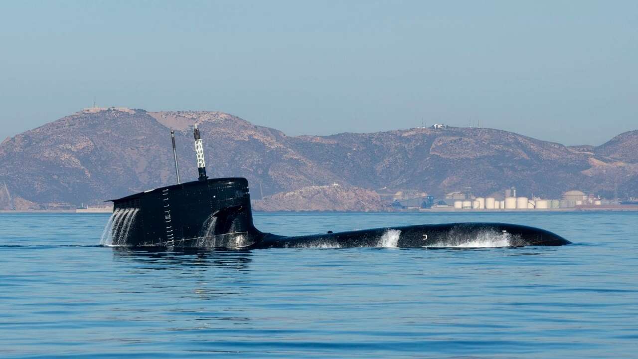 Todo listo para que el submarino S-81 Isaac Peral realice sus primeras maniobras con armamento real