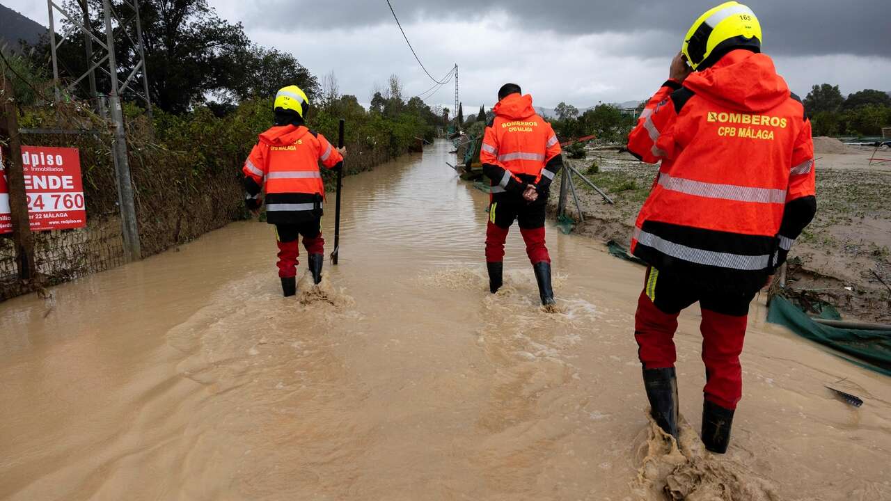 Los bomberos ante la DANA: 