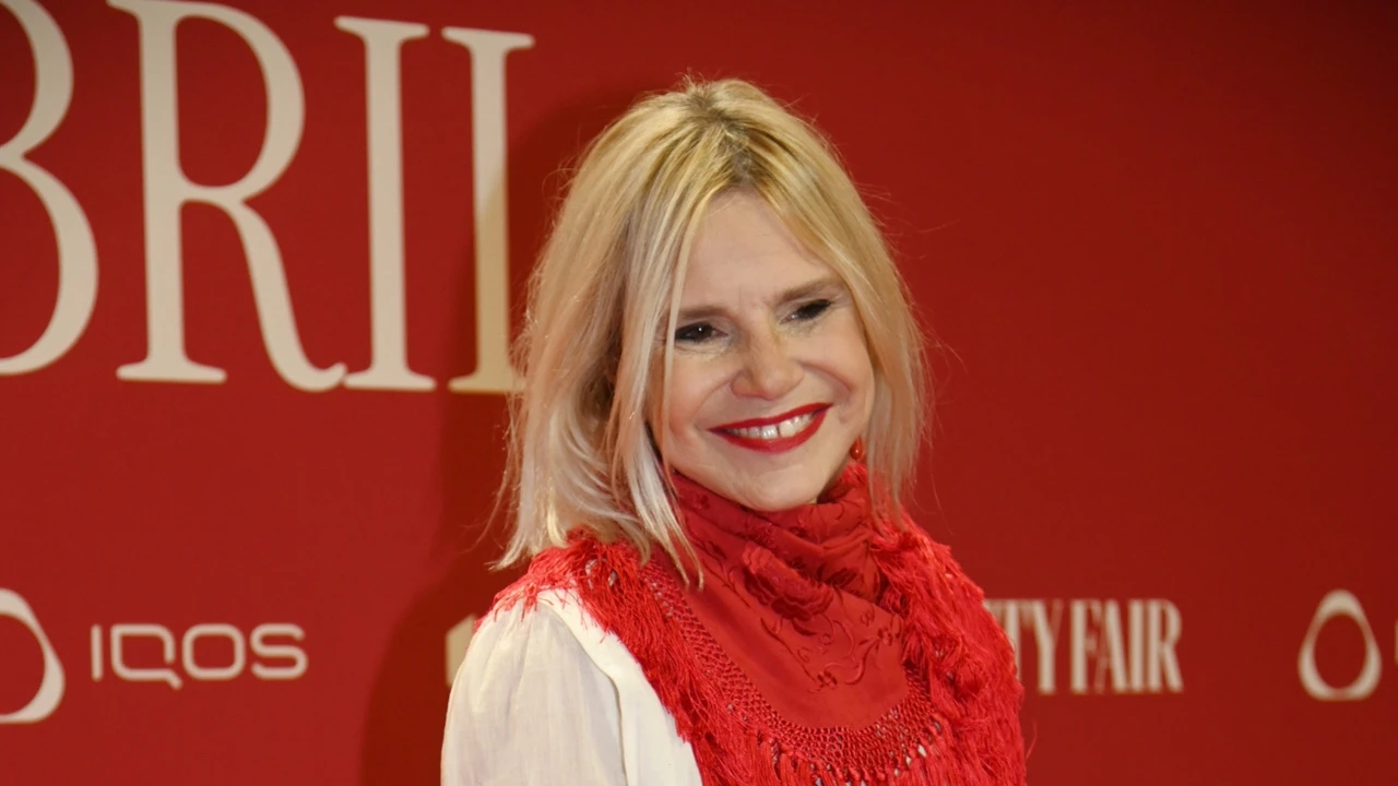 Eugenia Martínez de Irujo confirma el calzado estrella del verano: alpargatas con cuña para una noche en Madrid (o en Marbella)