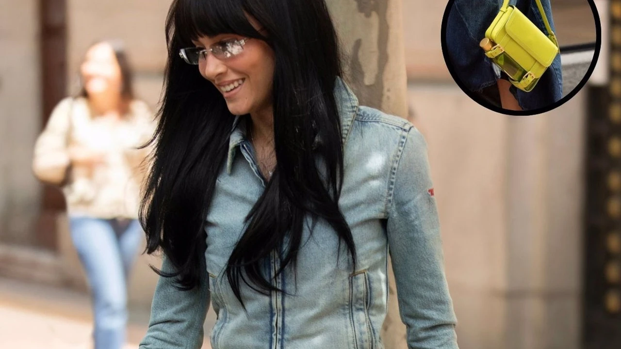 Aitana revoluciona las redes sociales con este bolso que está dando mucho de que hablar: ¿lleva una botella de aceite?