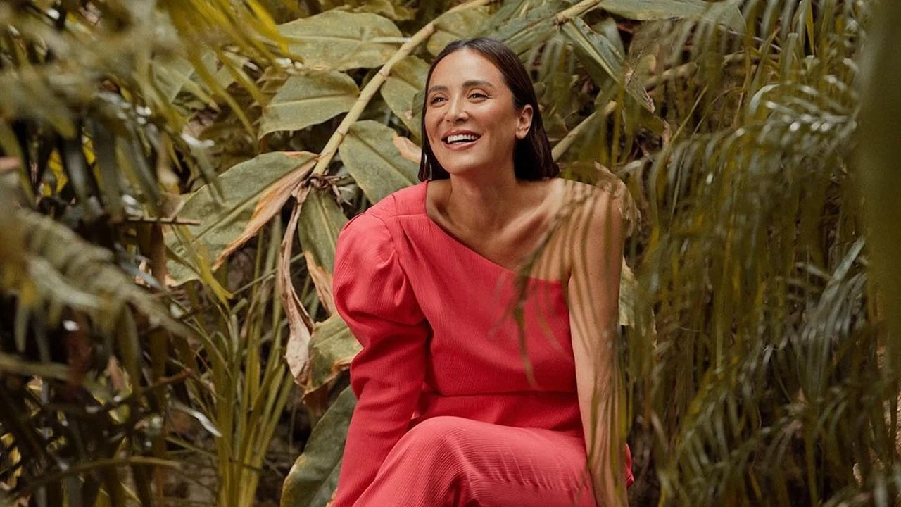 El conjunto coral de Tamara Falcó (que ya está rebajado) será el estilismo estrella para asistir a cualquier bautizo o comunión