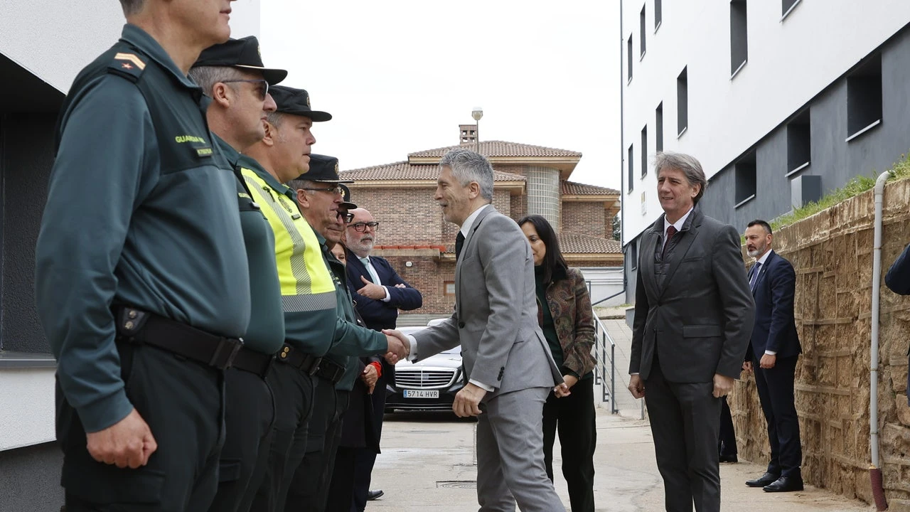 La laureada trayectoria del jefe de la UCO señalado por el PSOE: 