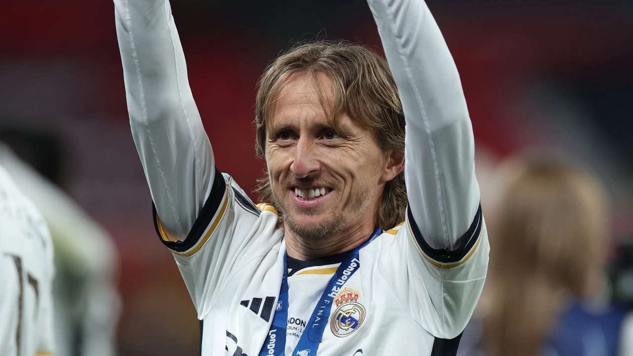 Cristóbal Soria no falla en la despedida de Modric: acaba con tres signos de exclamación