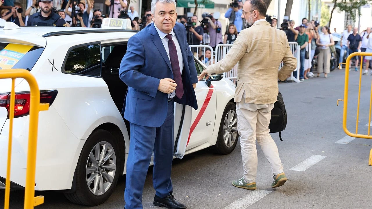 Santos Cerdán y el dueño de Servinabar pactaron compartir los gastos del ático de Madrid