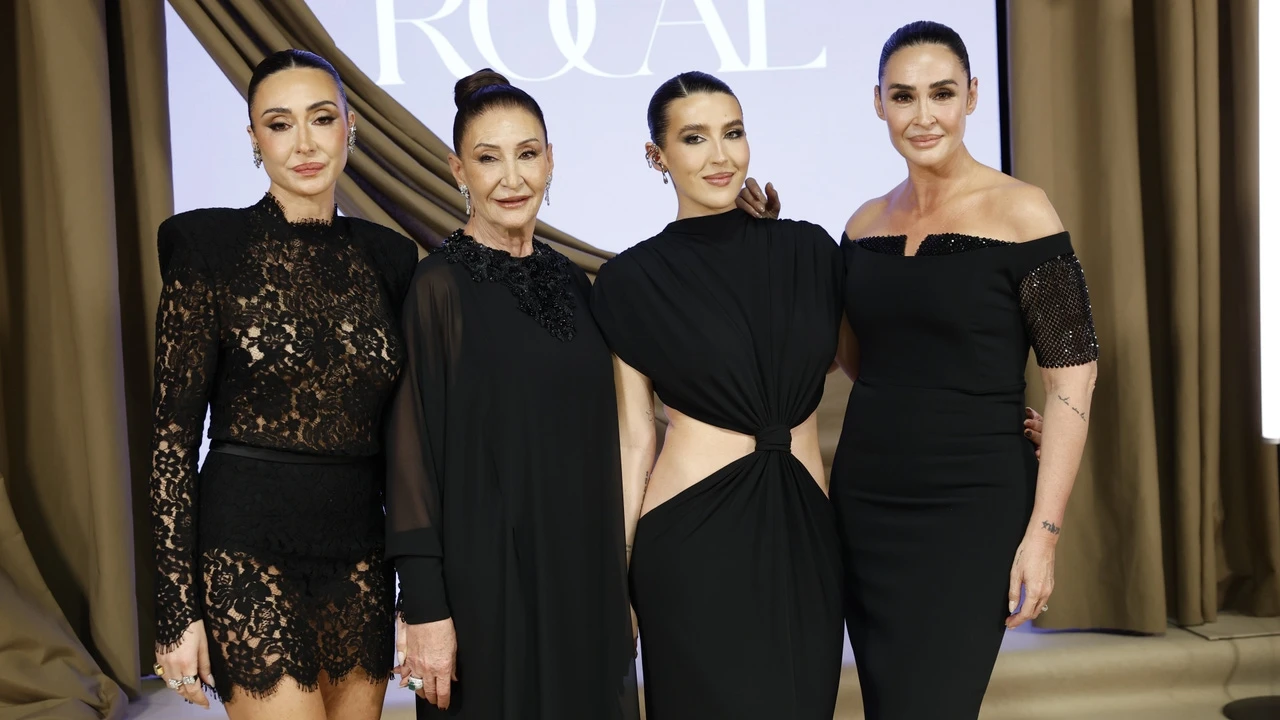 Del vestido ‘cut-out’ de Alba Díaz al caftán de su madre Victoria: los 4 looks diseñados por Vicky Martín Berrocal para el estreno de su documental