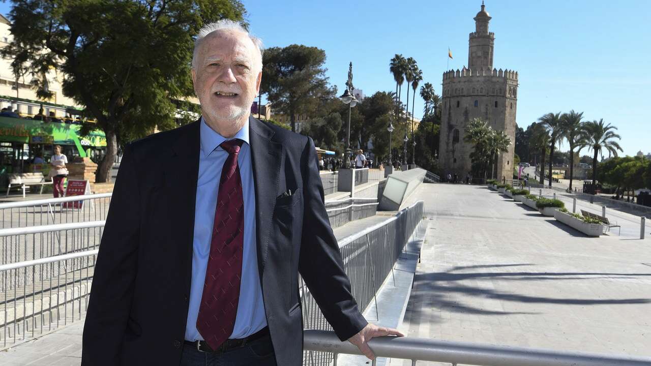 Jacinto Zulueta: «Miles de españoles con patologías visuales no están siendo bien atendidos y falta concienciación»